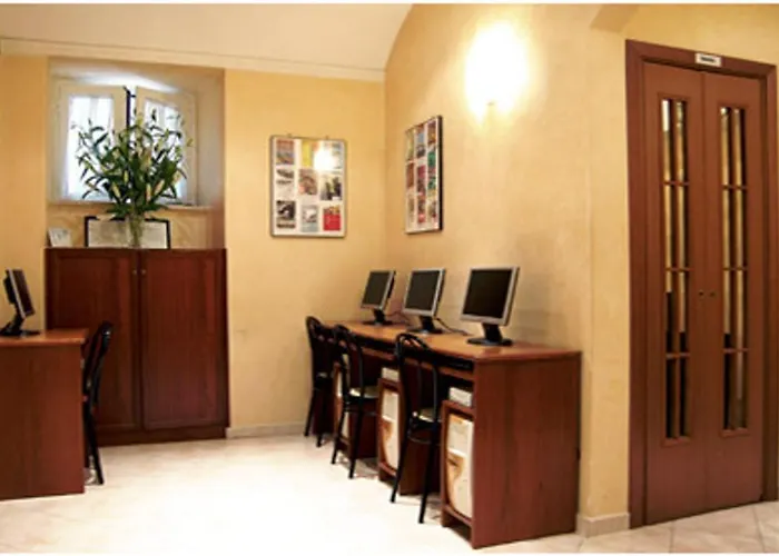 Papa Germano Hotel 2*